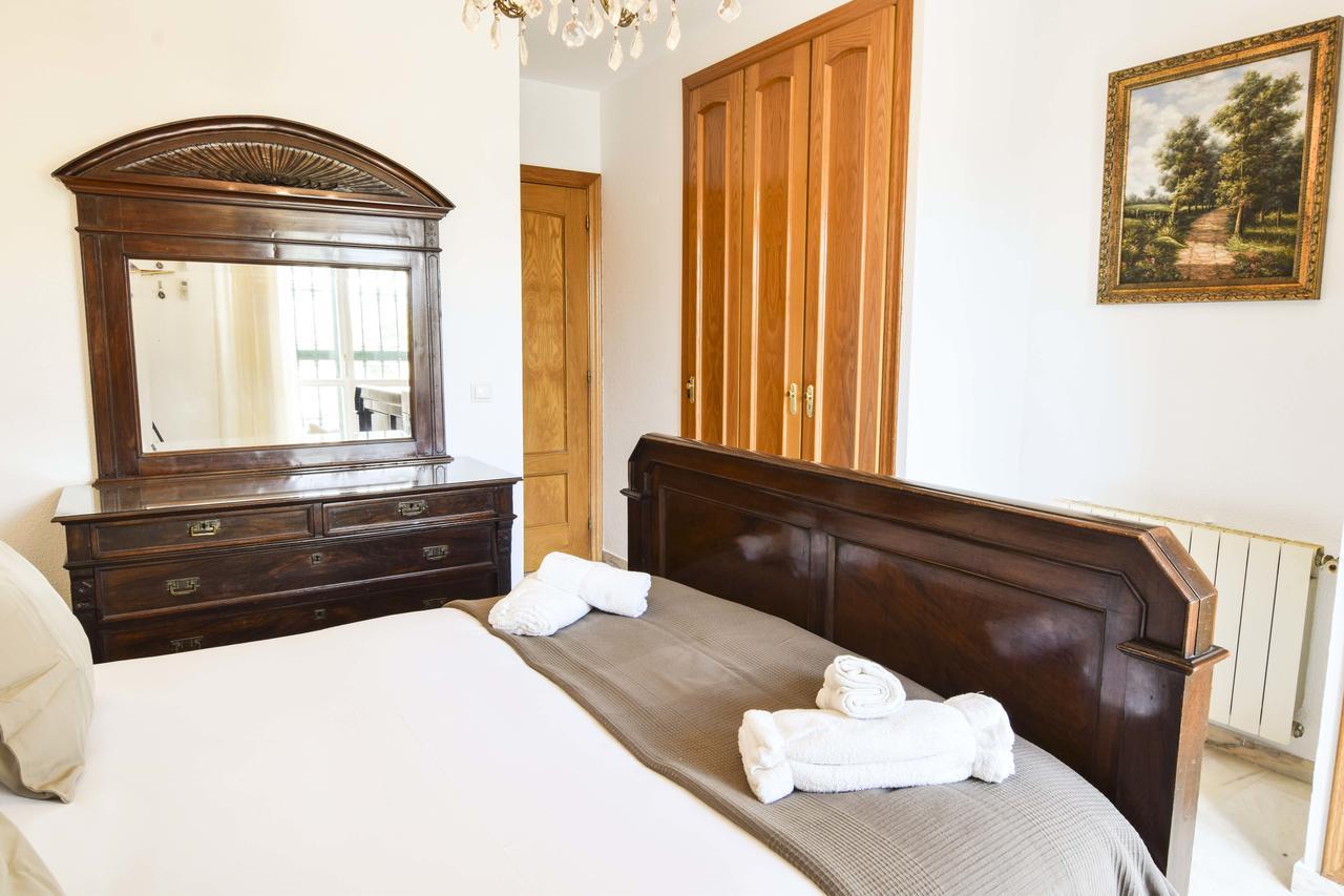 Letmalaga West Beach Luaran gambar