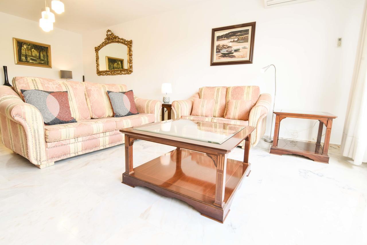 Letmalaga West Beach Luaran gambar